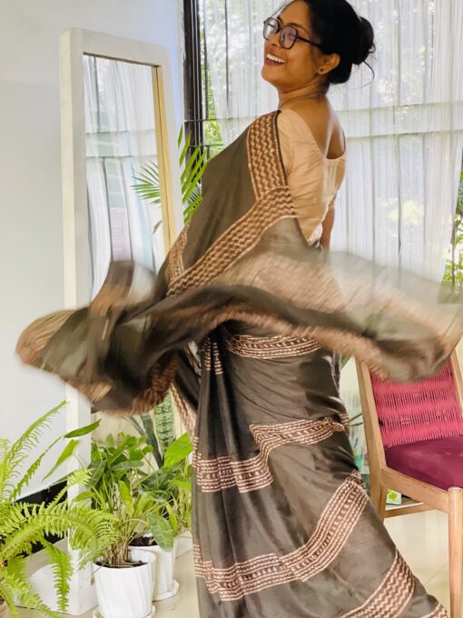 Maslin saree from bangladesh