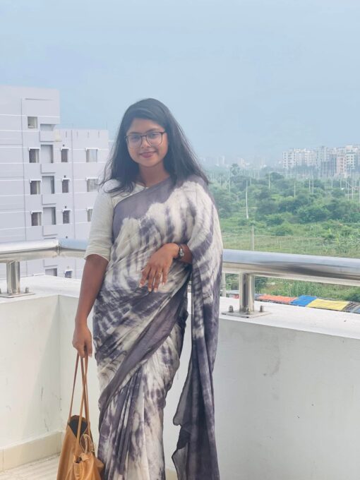 Maslin saree from Bangladesh