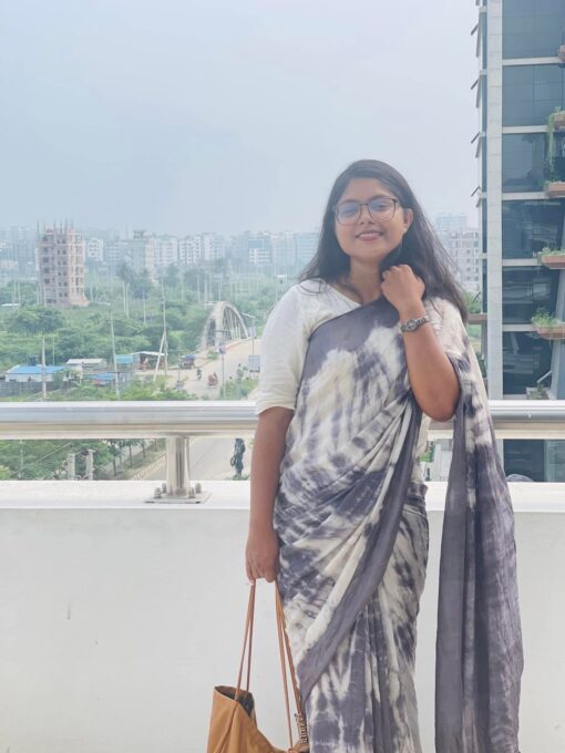 Maslin saree from Bangladesh