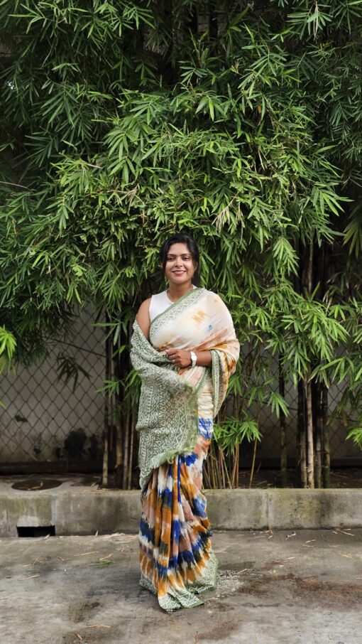 Floral Basket Half-Silk Saree - Image 6
