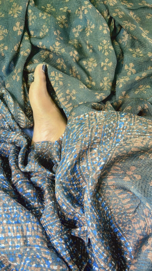 Dark Grey Kantha Maslin Saree - Image 8