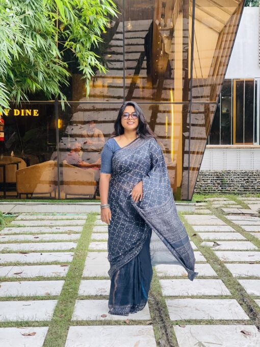 Dark indigo Soft Maslin Saree - Image 16