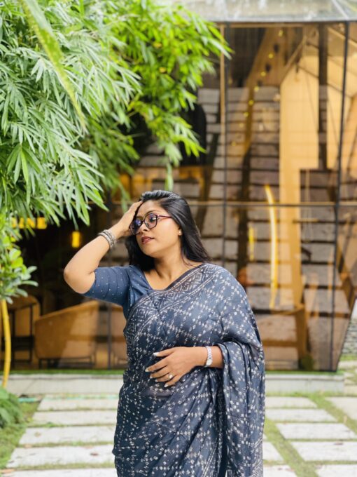 Dark indigo Soft Maslin Saree - Image 17