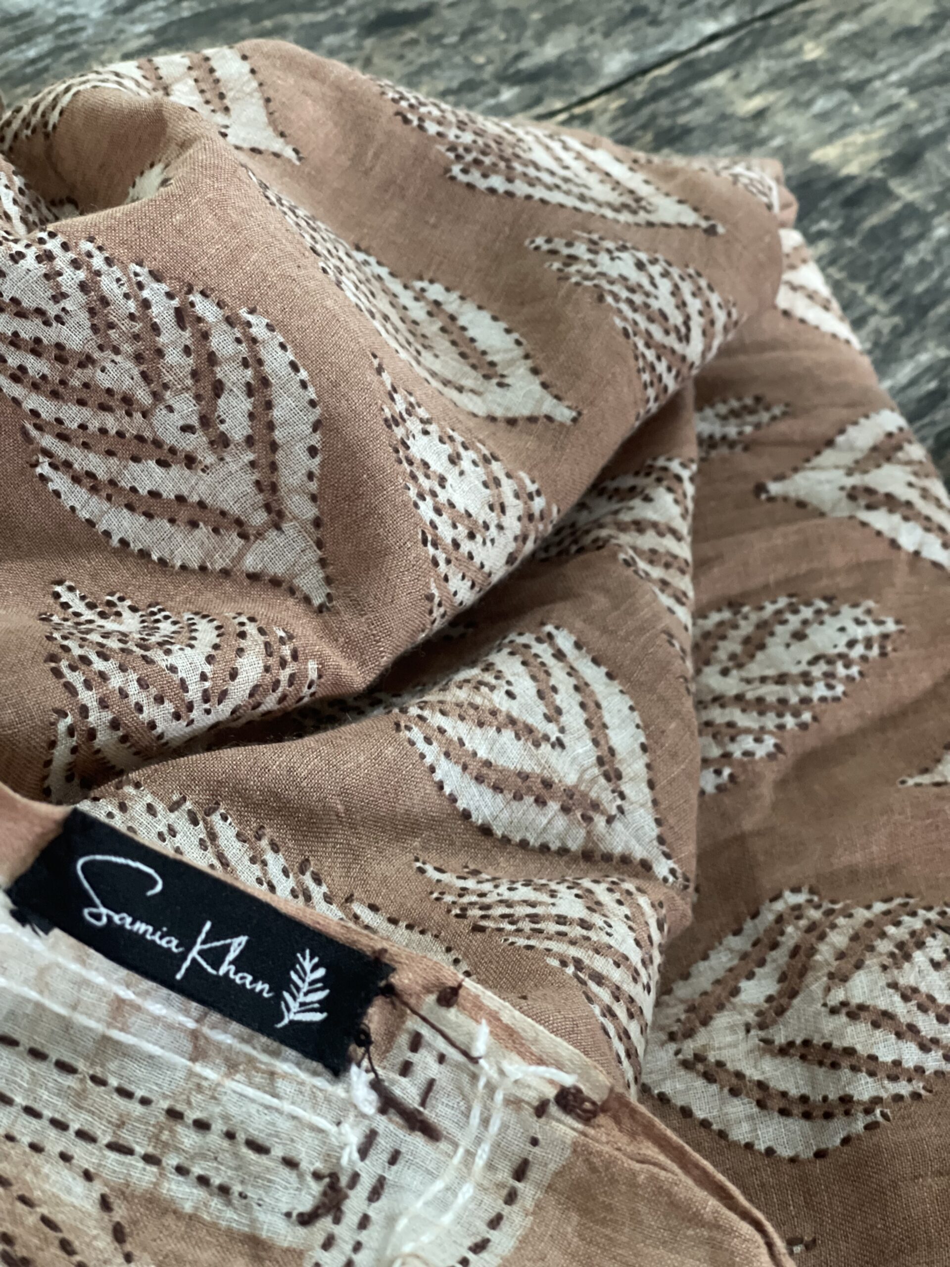 Dried Rose Handloom Cotton Anokhi Kantha Saree - Image 7