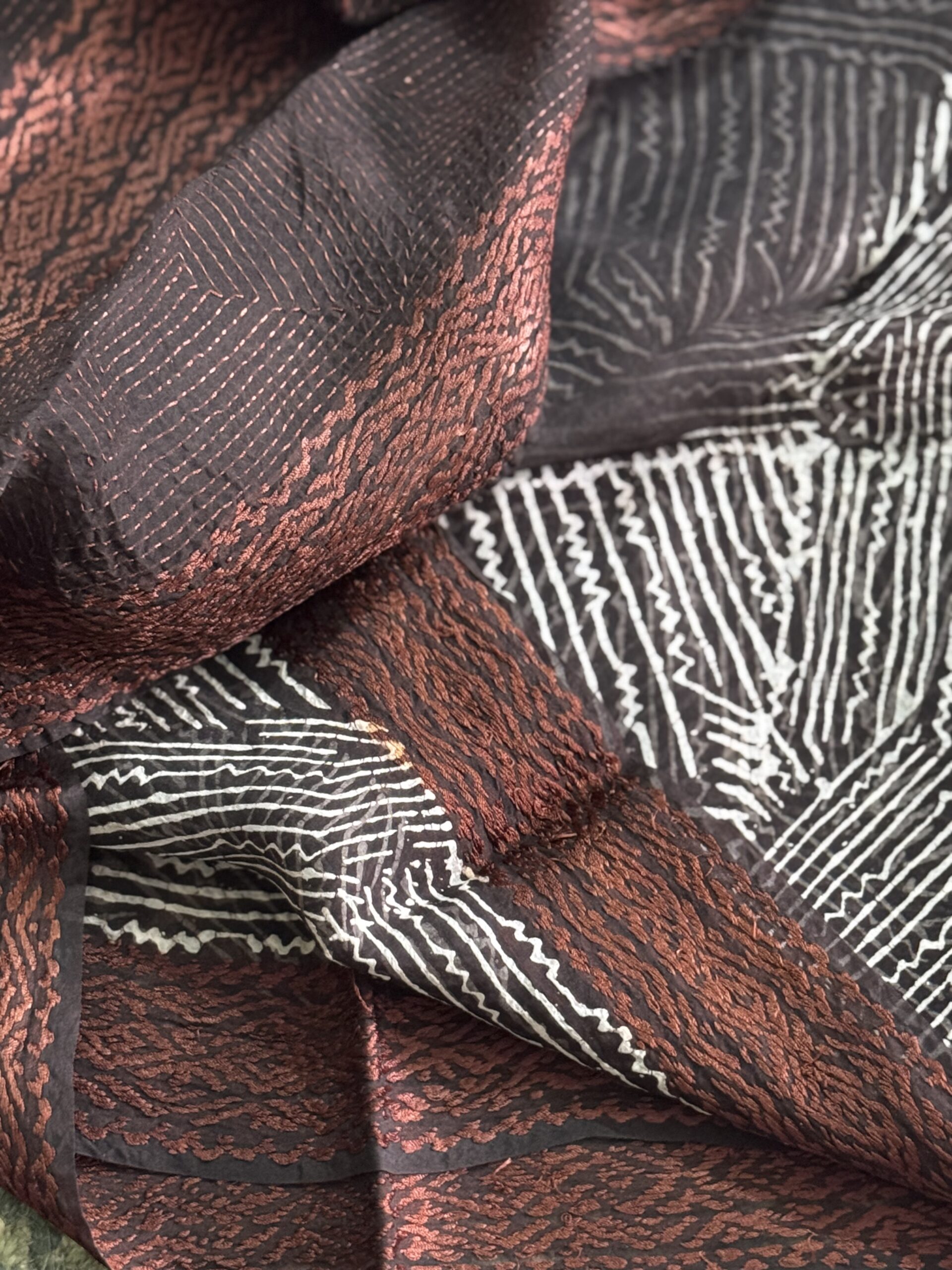 Burnt Terracotta Kantha Silk Saree - Image 13