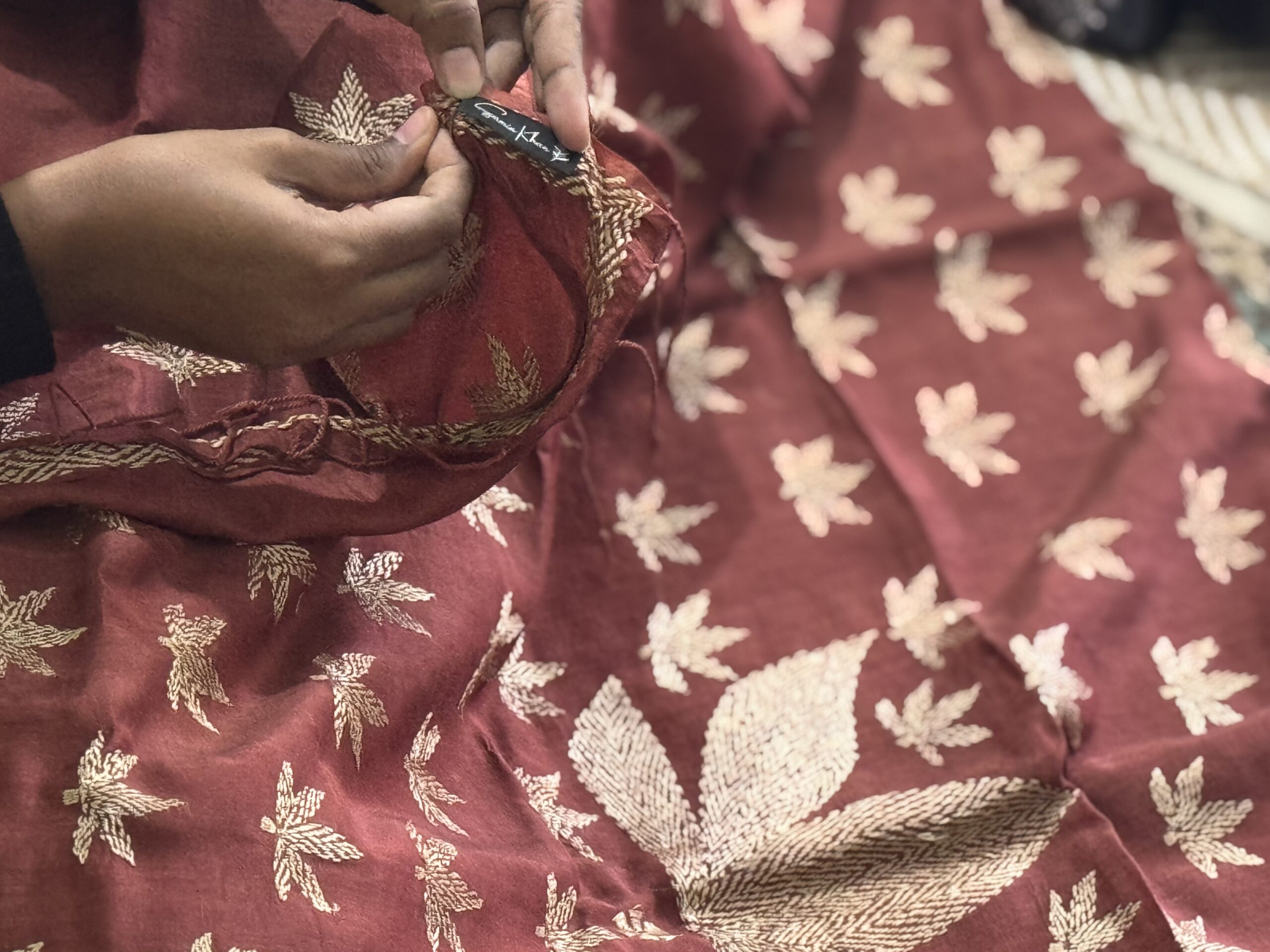 Beige Poddo Catechu Brown Heritage Kantha Saree - Image 4