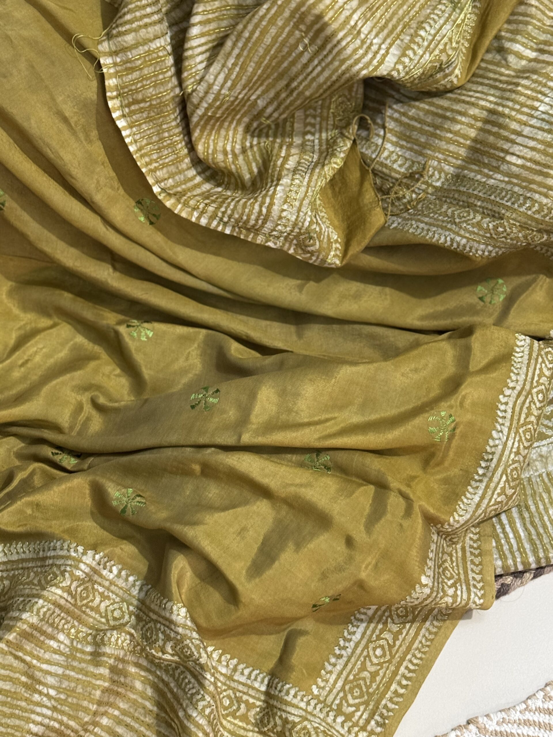 Kanak Prabha – Lime Gold Hand-Embroidered Silk Kurti Set - Image 10