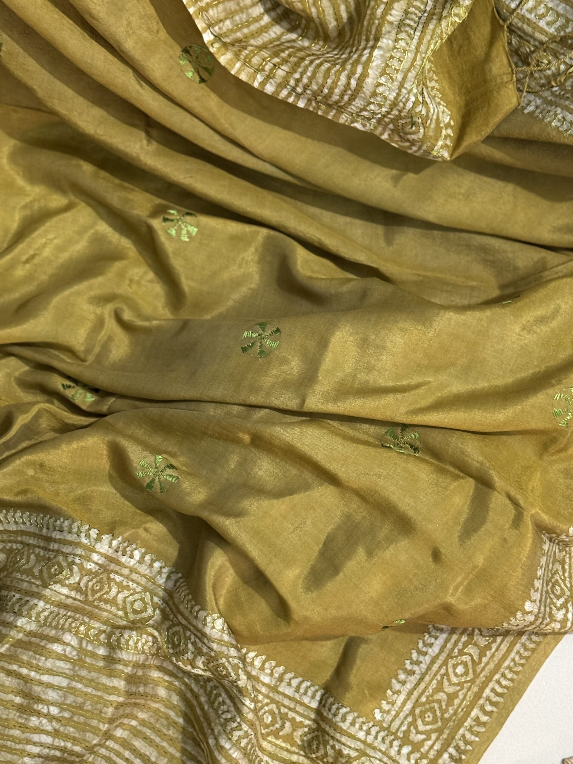 Kanak Prabha – Lime Gold Hand-Embroidered Silk Kurti Set - Image 9
